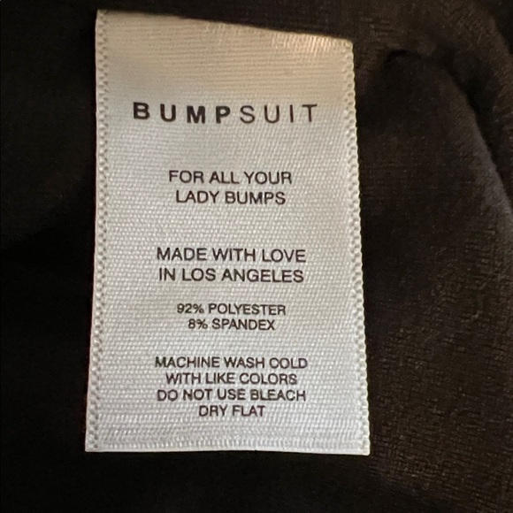 #265 NWT Bumpsuit  Maternity Turtleneck Top short sleeve romper medium - Picture 7 of 7